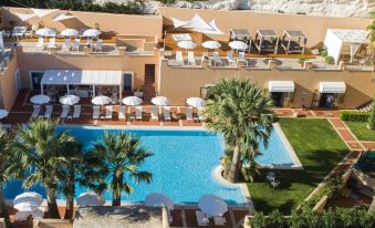 Hotel Punta Nord Est