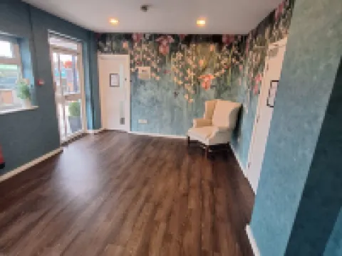 โรงแรมสต็อกวูด โรงแรมในลูตัน