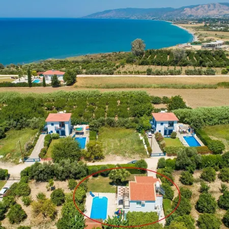 Sun Beach Villa Thio Large Private Pool Walk to Beach A C Wifi Car Not Required - 2840