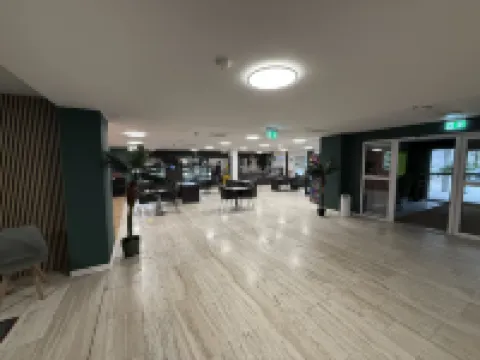 Jade & Jabo - Neuss by Düsseldorf Mit Parkplatz Verfügbarkeit 10,00 je Nacht Zubuchbar Hoteles en Neuss