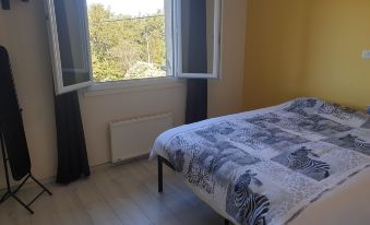 Chambre au Calme Avec Cuisine équipée en supplément Sur Demande