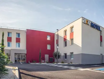 Ace Hôtel Salon de Provence Các khách sạn ở Cornillon-Confoux