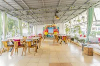 Natural Lake View Hotel