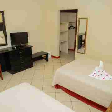 Hotel Las Espuelas, Bar & Restaurant Rooms