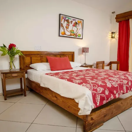 Hotel Restaurant Cyvadier Plage Отели в г. Жакмель