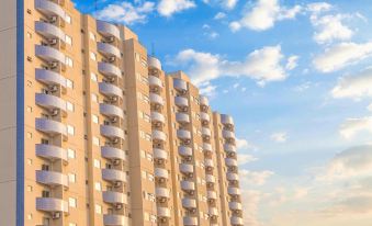 Golden Dolphin Express