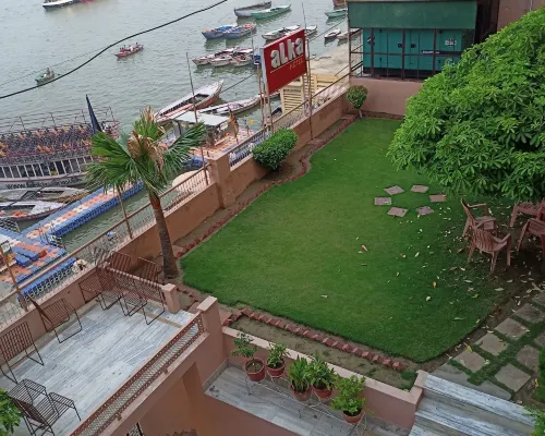 Hotel Alka Hotels in Domari