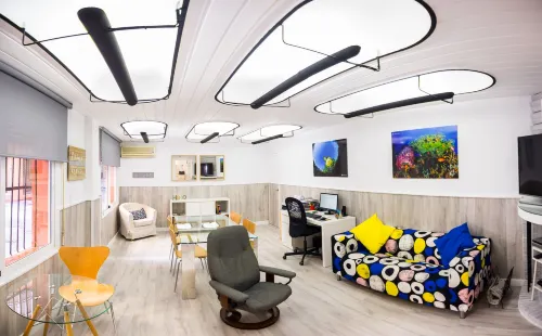 Hostal Guillot - 3-Star