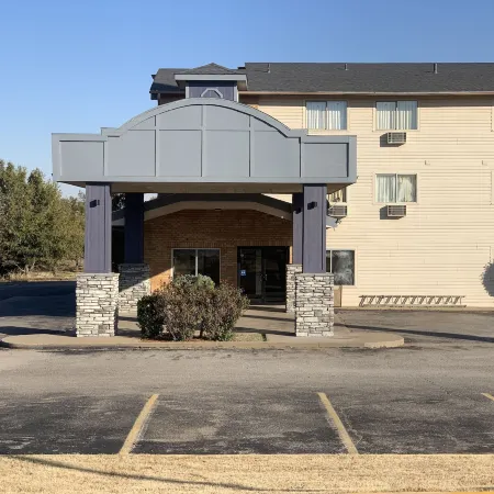 Brentwood Inn Clinton