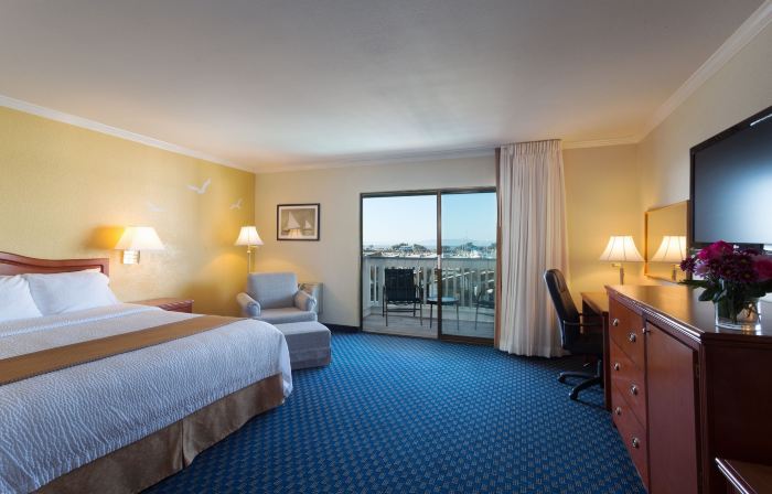 The Marina Inn on San Francisco Bay