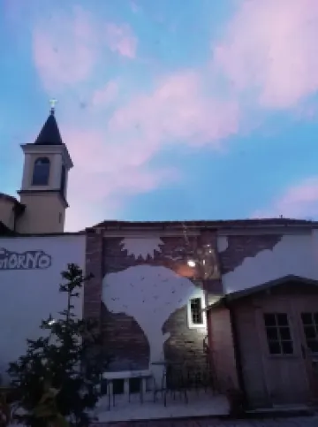 快樂櫻桃樹家庭旅館