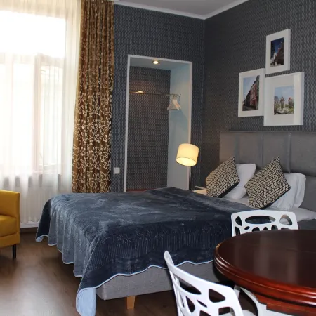 Tallinn City Apartments Residence Отели рядом с достопримечательностью «Холм Тоомпеа»