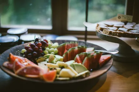 Vallåsens Värdshus STF Hostel Отели в г. Laholm