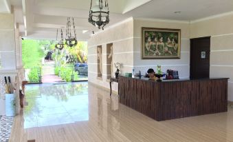 Flamingo Dewata Suite