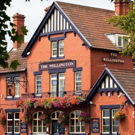 The Wellington Отели рядом с достопримечательностью «Университет Западной Англии»