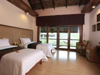 VC@Suanpaak Boutique Hotel & Service Apartment Hotels near Hai Ya