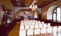 Hotel Schloss Schweinsburg Hotels in Zwickau