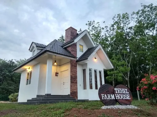 Tehel Farmhouse Hotels in Bemban