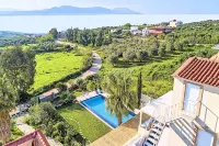 Cretan Mansion with Heated Swimming Pool - maisons de vacances