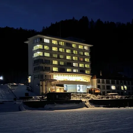 Shikaribetsu Lakeside Onsen Hotel Fusui
