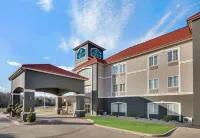 La Quinta Inn & Suites by Wyndham Sulphur Springs Hôtels à proximité de l'Sulphur Springs