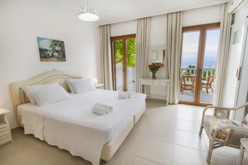 Petrino Hotel a Ambrami