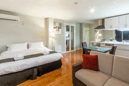 Fresh Powder Accommodation Furano Отели рядом с достопримечательностью «Frano Elementary School»