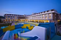 White Lilyum Hotel - All Inclusive