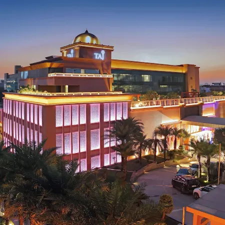 Taj Hotel & Convention Centre, Agra