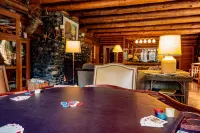 Weasku Inn Hotels in Josephine County