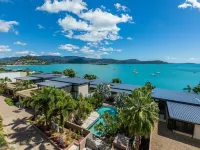 Mirage Whitsundays Hotels in Cannonvale