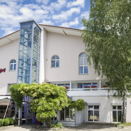 Hotel Hohberg "Next to BBC Arena"