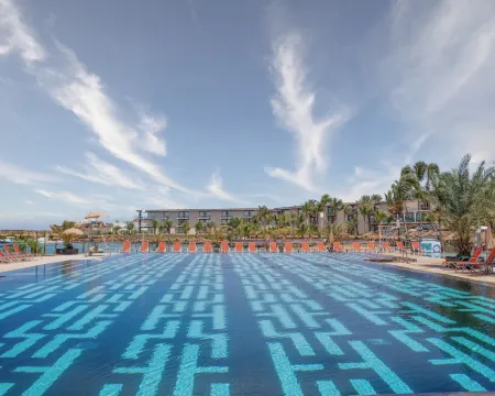 テロウ ビI リゾート ダカールのホテル