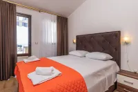 Apartments Raymond Hotels in Przno