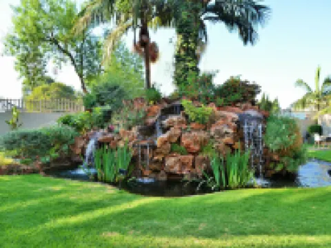 Cresta Oasis Hotel Hotels in Harare