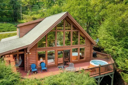 Mountain Gem by AvantStay Incredible Views