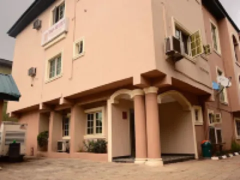 B & S Hotel Ξενοδοχεία στην πόλη Agege