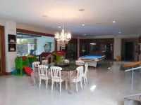 Whitehouse of the Lord of Scents