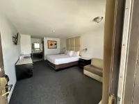 The New Pioneer Hotels in Bullhead City