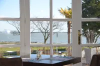 Hotel et Spa les Cleunes Oléron Hotels in Saint-Pierre-d'Oleron