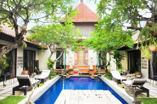 新杜梅沙套房酒店