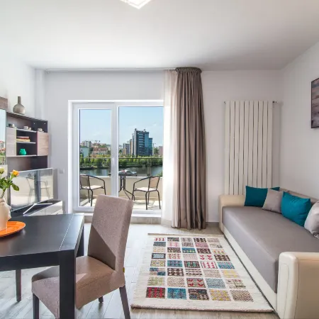 Residence iL Lago Отели рядом с достопримечательностью «Торговый центр Cluj Iulius Mall»