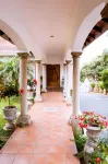 Centre Court B&B Hotels in Durban North