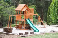 Forest Lodge Resort Hotels in Pemberton