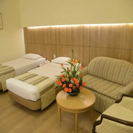 Hotel Heritage Inn