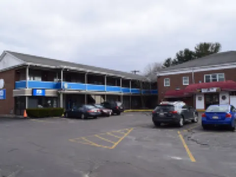 Framingham Inn Hotels in Framingham