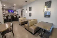 Euro-Suites Hotel - breakfast