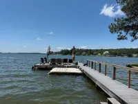 Spacious 6BD 4BA Lakehouse. Sleeps 17. Views. Dock. Paddleboards. Screened Porch