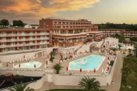 Hotel Albatros Plava Laguna Hotels in Funtana