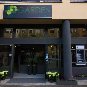Garden Hotel